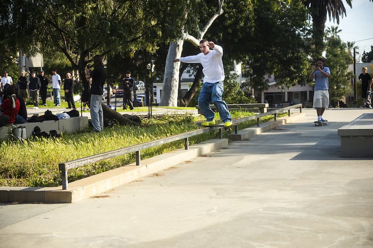 BURNOUT AVE too 011