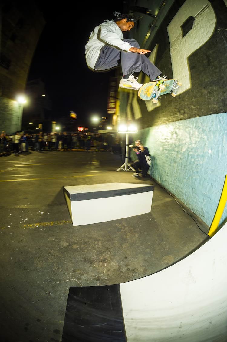 BURNOUT AVE too 069