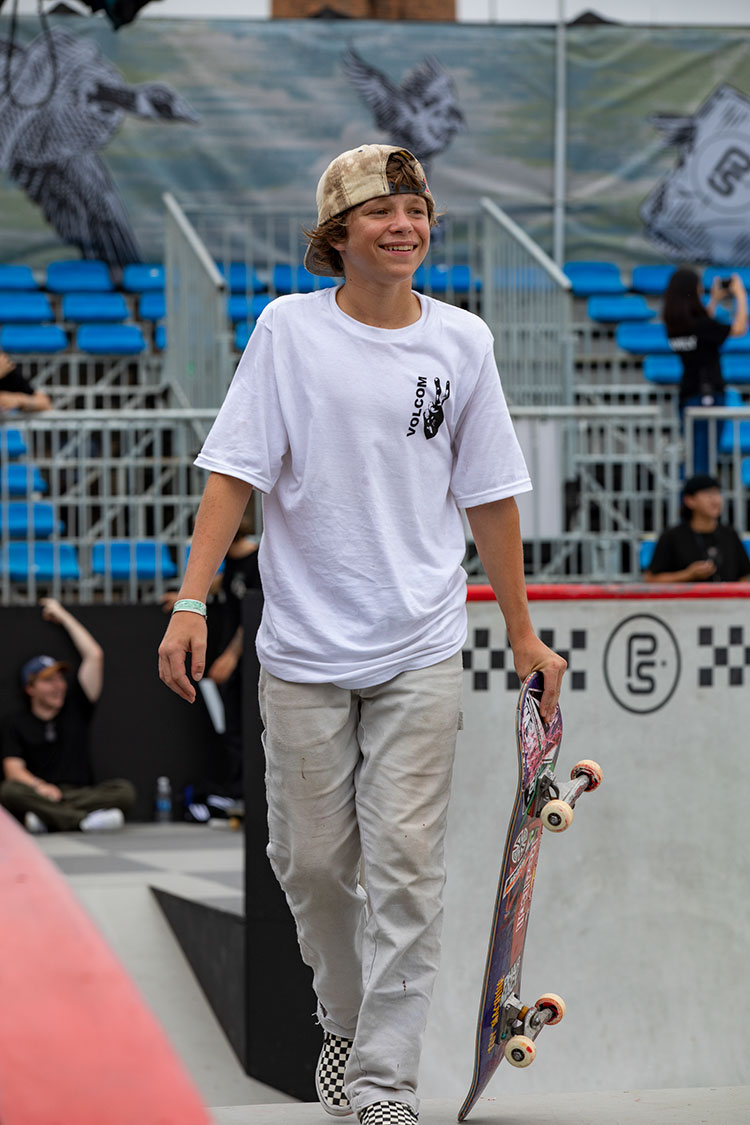 18. LWA VPS2019 CHN FRI CJ Collins 750px