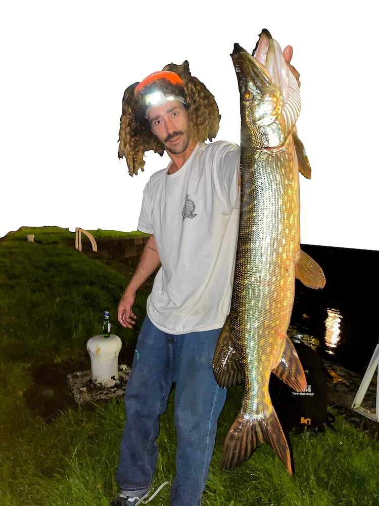 doobie fishing 2 18 UK DZ White BG cut 2000