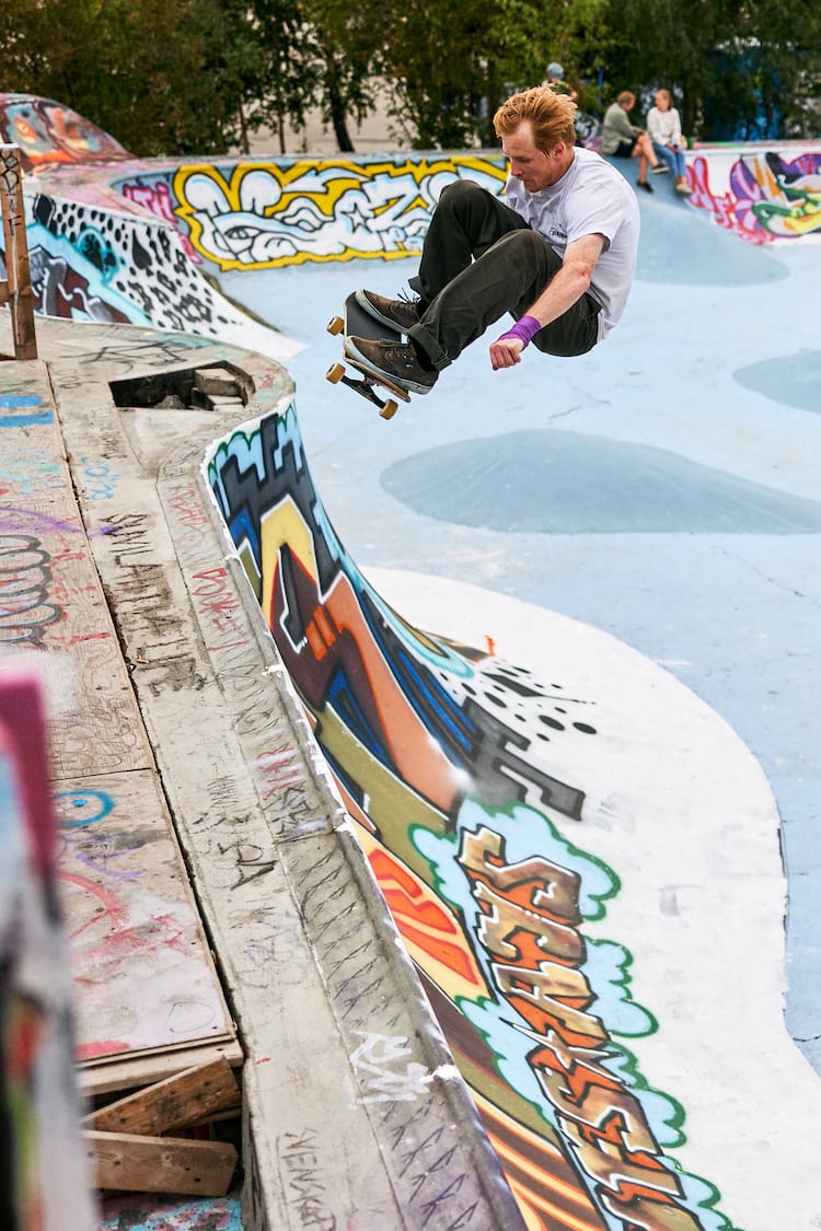 08 before the mayhem warmup Ginger fs ollie SuvilahtiDIY photo KekeThrasher Magazine 2000
