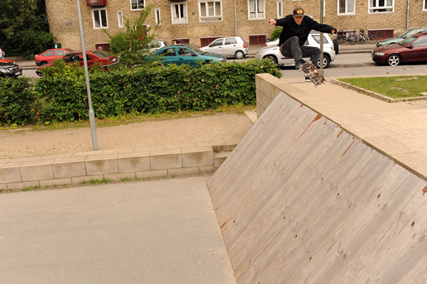 Burnout: Danish Streets