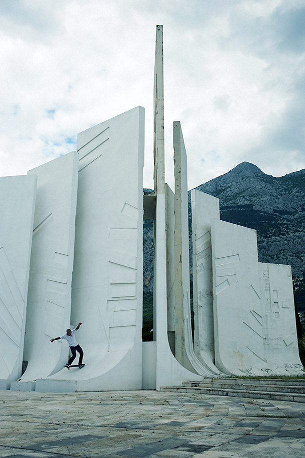 Burnout: Monumental