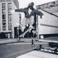 Late Nite Stars' "The Circle" Video