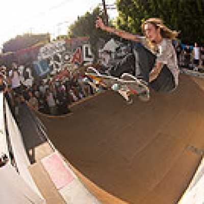 Supra's Hollywood Throw Down
