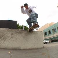 Collin Slew's "Shake Junt" Part