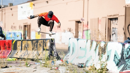 AVE's "19 Years of Skating Vans" Retrospective Video